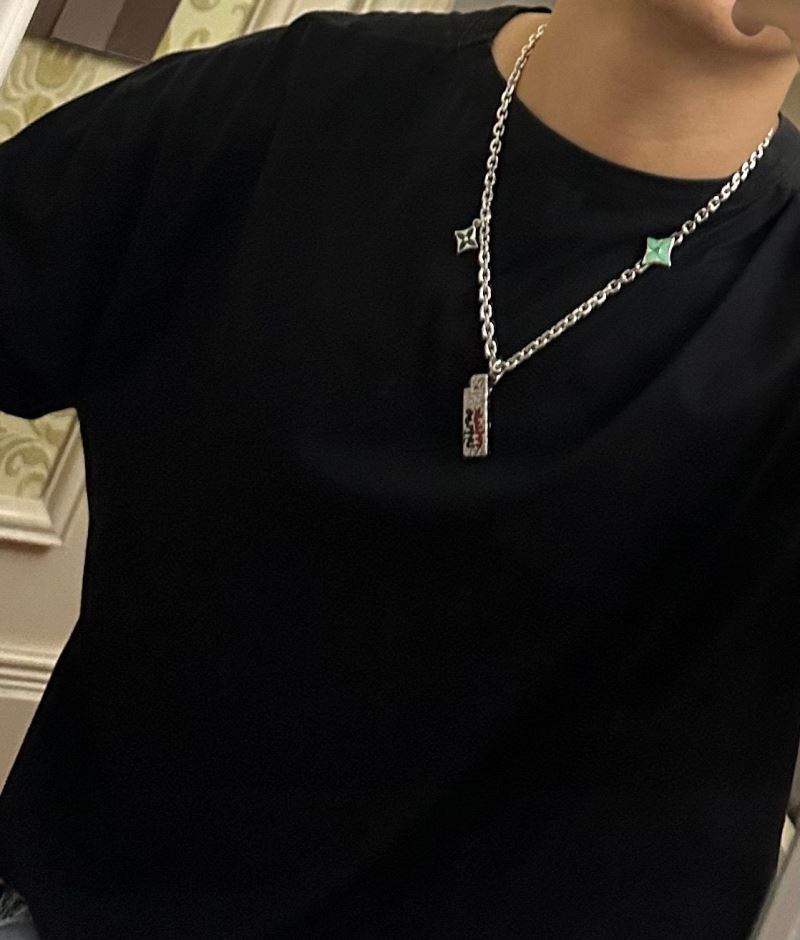 Louis Vuitton Necklaces